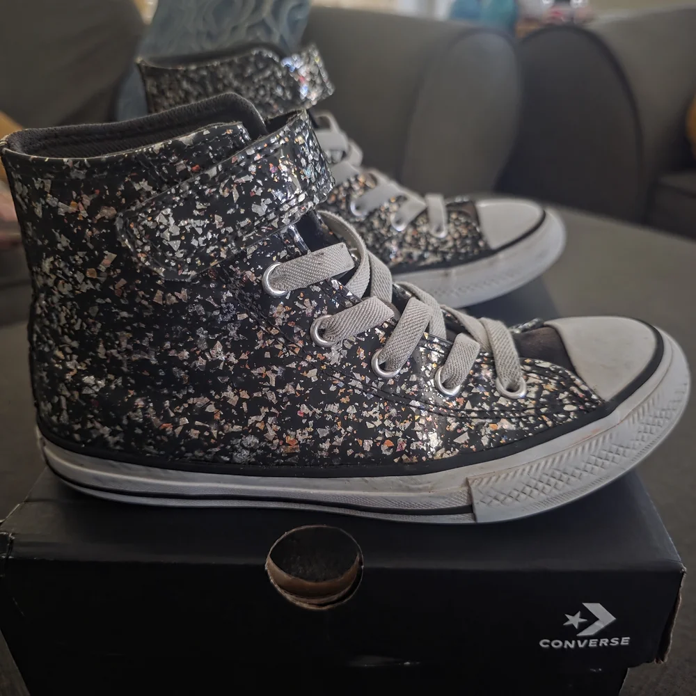 Converse Chuck Taylor All Star Glitter High-Top Sneaker - Kids
